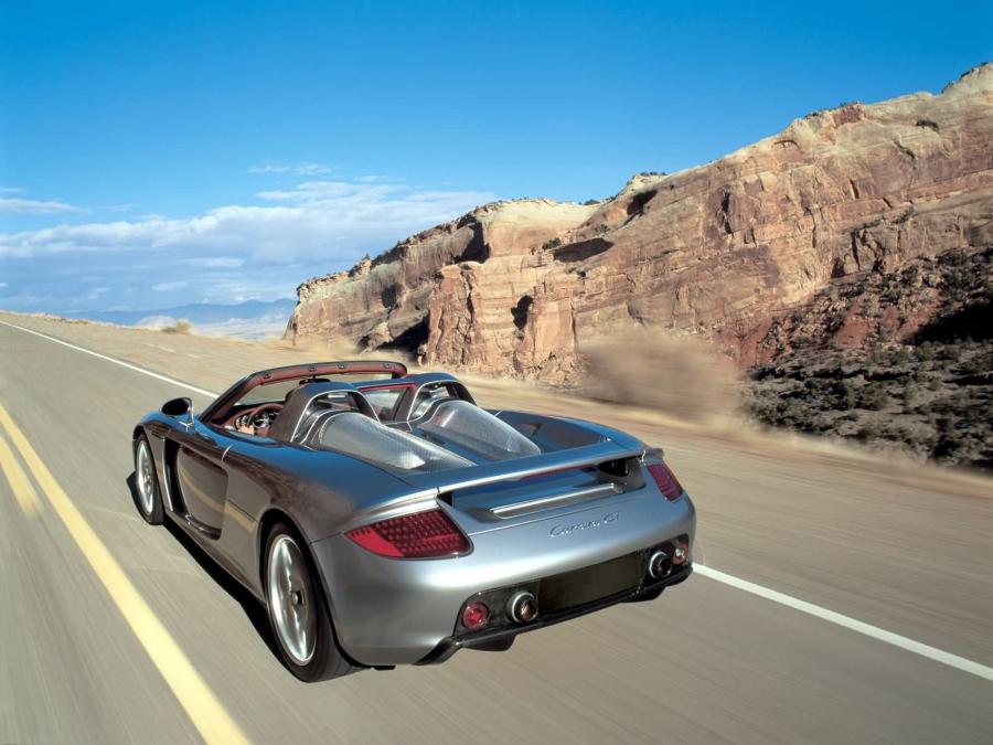  Porsche Carrera GT 2004 года  (фото 45 из 77)